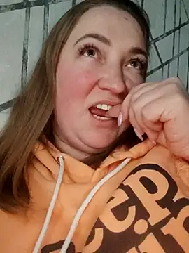 Snapshot of Kiss_Eva chatting on February 2025 03:32:02 PM Kiss Eva online show from February 2025 03:32:02 PM