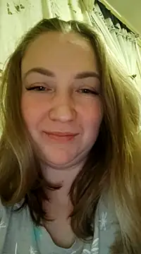 Snapshot of Kiss_Eva chatting on February 2025 05:04:01 PM Kiss Eva online show from February 2025 05:04:01 PM