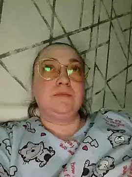 Snapshot of Kiss_Eva chatting on March 2025 08:27:01 PM Kiss Eva online show from March 2025 08:27:01 PM