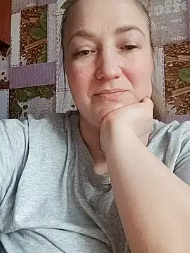 Kiss Eva online show from February 2026 02:58:02 PM