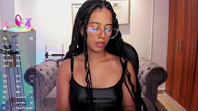 Snapshot of raven_stonee chatting on October 2025 03:07:02 AM raven stonee online show from October 2025 03:07:02 AM