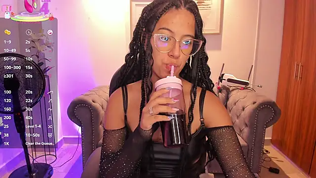 Snapshot of raven_stonee chatting on November 2025 03:30:02 AM raven stonee online show from November 2025 03:30:02 AM