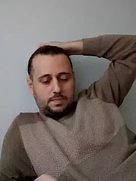 paleron34 online show from February 2026 03:21:01 PM