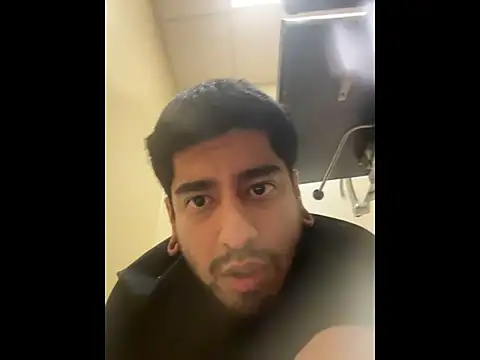 Snapshot of beenastyy chatting on October 2025 04:13:02 AM beenastyy online show from October 2025 04:13:02 AM