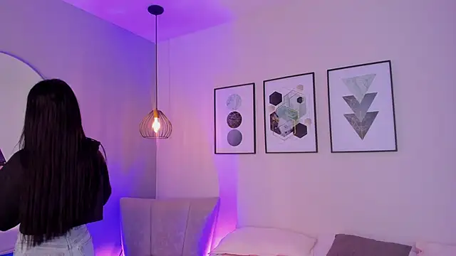 AmbarEvans  online show from October 2025 12:04:02 PM