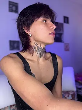 Snapshot of bellamy_095 chatting on February 2026 07:10:02 PM bellamy 095 online show from February 2026 07:10:02 PM