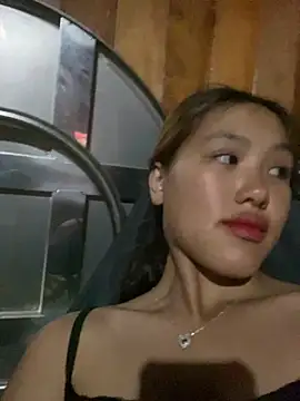 Snapshot of May_nhi chatting on July 2026 01:26:01 PM May nhi online show from July 2026 01:26:01 PM