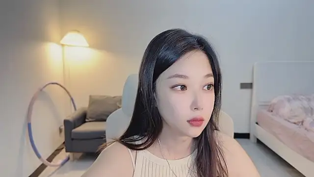 Maymay  online show from November 2025 02:35:01 PM