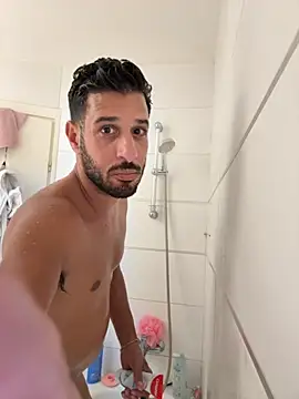 husbandandwifetobe online show from September 2025 10:56:02 PM