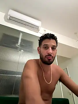 husbandandwifetobe online show from October 2025 10:00:02 AM