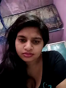 Snapshot of TINASONI chatting on September 2025 01:28:01 AM TINASONI online show from September 2025 01:28:01 AM