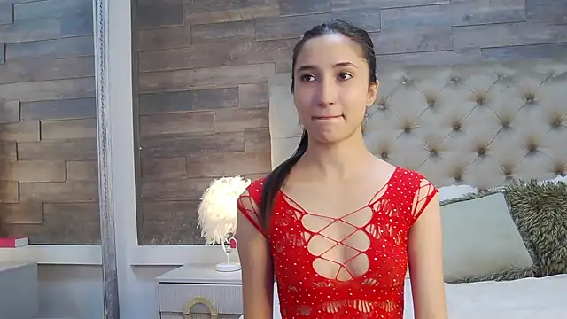 CarolinaBlair online show from October 2025 06:47:01 AM