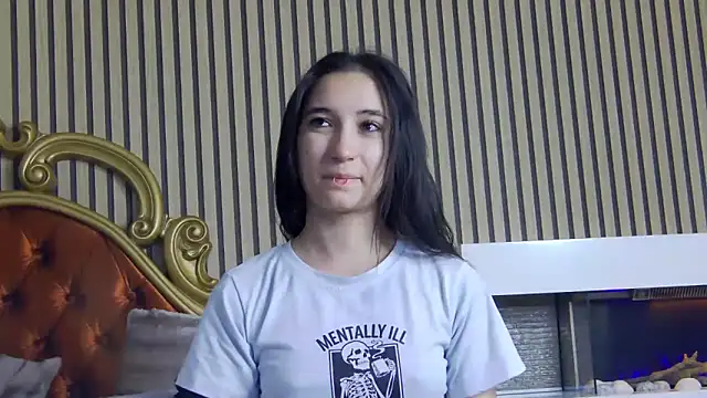 CarolinaBlair online show from May 2026 04:09:02 AM