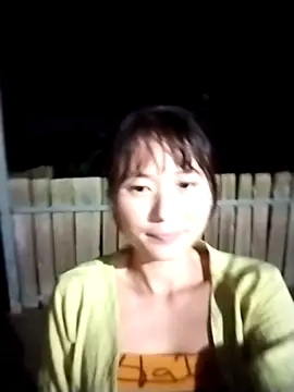 linda bae00 online show from October 2025 01:28:02 PM