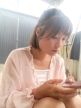 Snapshot of linda_bae00 chatting on May 2026 12:27:01 AM linda bae00 online show from May 2026 12:27:01 AM