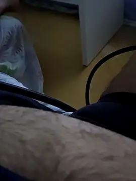 t-dog26 online show from September 2025 03:00:02 AM