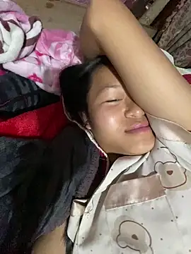 milo bae online show from December 2025 03:24:02 AM