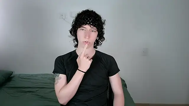 v3niceb1tch online show from March 2026 06:55:02 PM