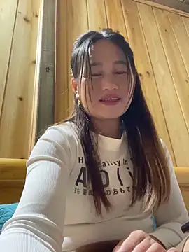 phungtiti online show from November 2025 01:47:01 AM