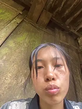 EmLy02 online show from September 2025 04:58:02 AM