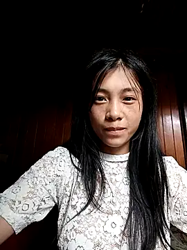 EmLy02 online show from September 2025 06:52:02 AM