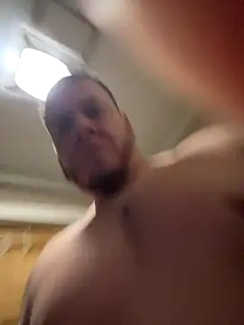 kev0n2389 online show from October 2025 05:01:01 PM