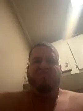 kev0n2389 online show from October 2025 02:01:02 AM