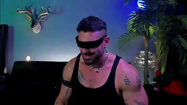 dennis cox1 online show from March 2026 04:45:02 AM