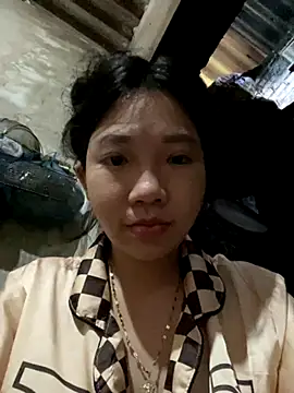 Snapshot of Miumieu chatting on October 2025 01:12:02 AM Miumieu online show from October 2025 01:12:02 AM