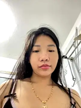 Snapshot of Miumieu chatting on November 2025 12:31:01 AM Miumieu online show from November 2025 12:31:01 AM