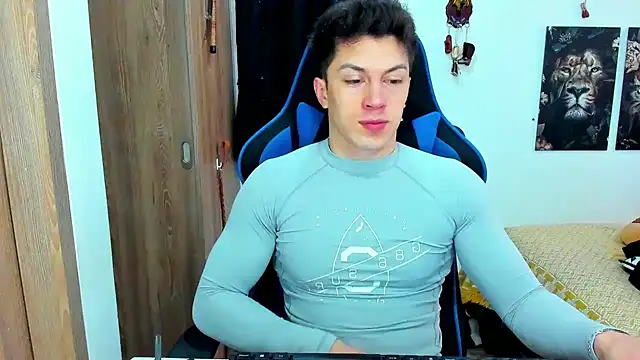 javiersexymann online show from December 2024 05:40:01 PM