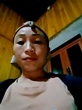 lucybaby00 online show from November 2025 10:38:01 AM