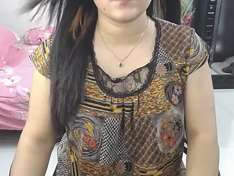 Snapshot of Ridiha_Pari chatting on May 2026 10:45:02 AM Ridiha Pari online show from May 2026 10:45:02 AM