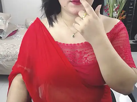 Snapshot of Ridiha_Pari chatting on May 2026 06:05:02 PM Ridiha Pari online show from May 2026 06:05:02 PM