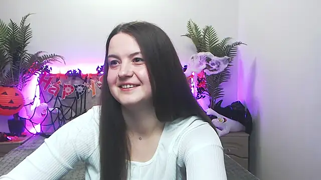 Snapshot of MavkaCute chatting on October 2025 07:16:01 PM MavkaCute online show from October 2025 07:16:01 PM