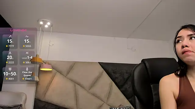 SaraWagner  online show from November 2025 12:32:02 AM