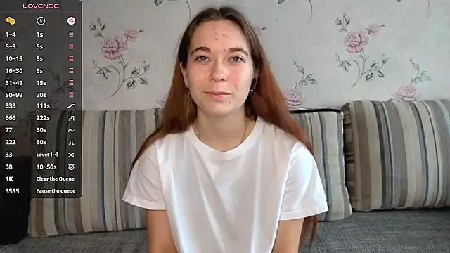 Snapshot of KissKarina chatting on October 2025 11:52:02 AM KissKarina online show from October 2025 11:52:02 AM