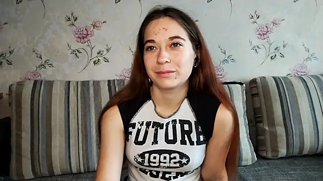 Snapshot of KissKarina chatting on October 2025 10:58:02 AM KissKarina online show from October 2025 10:58:02 AM
