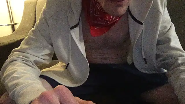 Snapshot of handyman7766 chatting on March 2025 11:30:02 AM handyman7766 online show from March 2025 11:30:02 AM