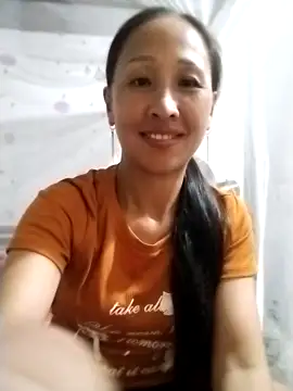 cute love00 online show from October 2025 11:18:02 AM