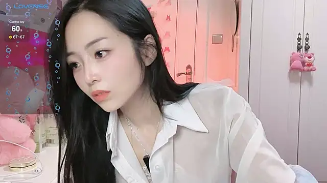 Ya-Ya- online show from November 2025 10:40:01 PM