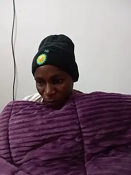 Snapshot of MatureGoddess_ chatting on June 2026 02:50:01 AM MatureGoddess online show from June 2026 02:50:01 AM