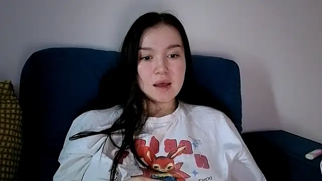 LexeeLuv online show from October 2025 03:42:02 AM