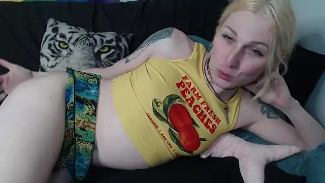 AthenaAphrodisia online show from June 2026 06:17:02 PM
