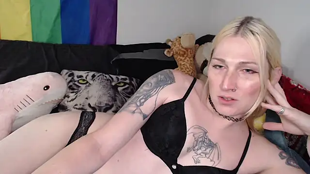 AthenaAphrodisia online show from July 2026 06:46:02 PM