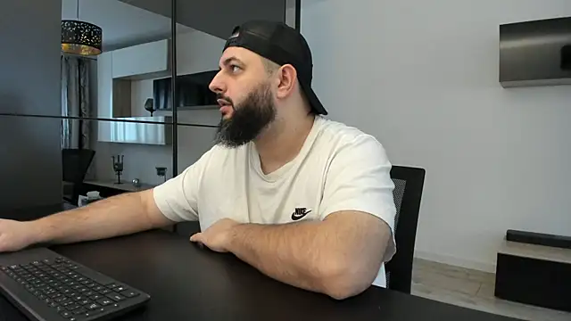 DravenPeak online show from November 2025 10:47:02 AM