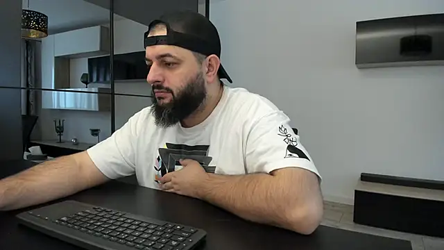 DravenPeak online show from November 2025 08:27:01 AM