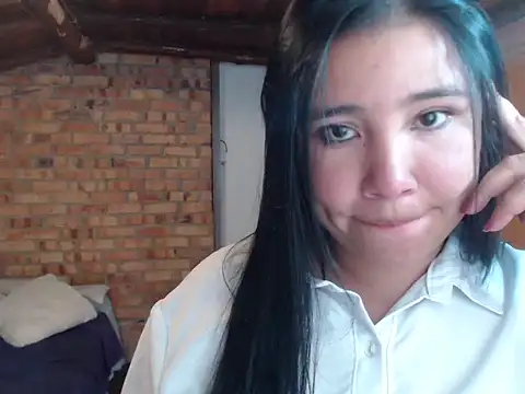 Snapshot of magiadeisis chatting on April 2026 07:26:02 PM magiadeisis online show from April 2026 07:26:02 PM