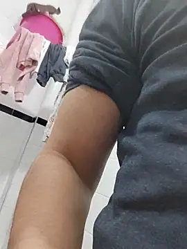 bilalbilal1 online show from November 2025 01:22:01 AM