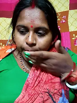 Hot-Show2 online show from January 2026 01:37:02 PM